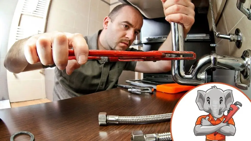 tacoma plumber at work